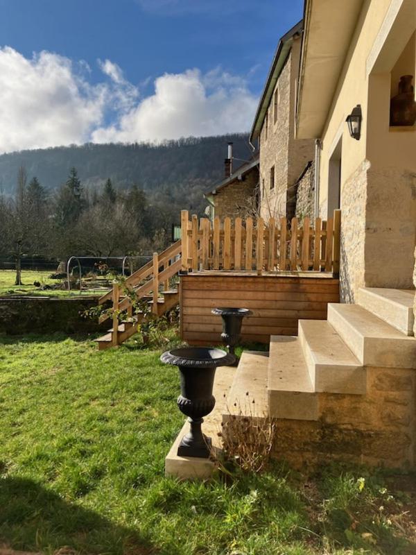 Superbe Logement "Loulaloue" ! Ornans Exterior foto